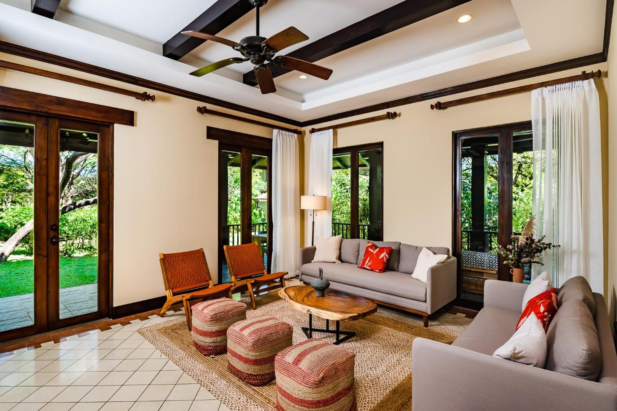 טמארינדו Luxury Vacation Rentals At Hacienda Pinilla חדר תמונה